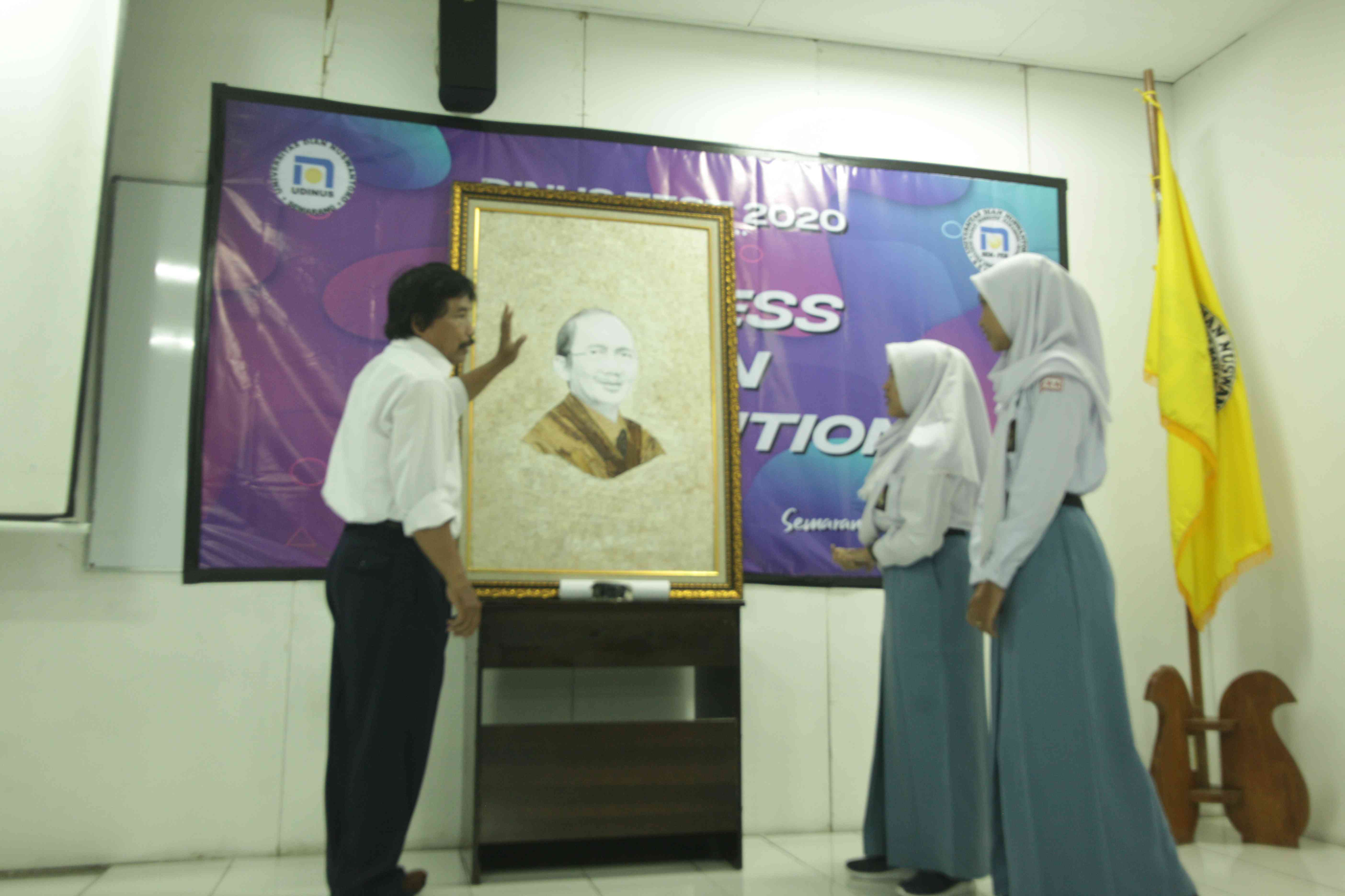 Presentasi dari SMKN 2 Semarang
